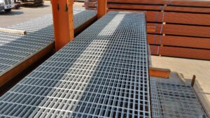 Square shape aluminium sheet for fencing